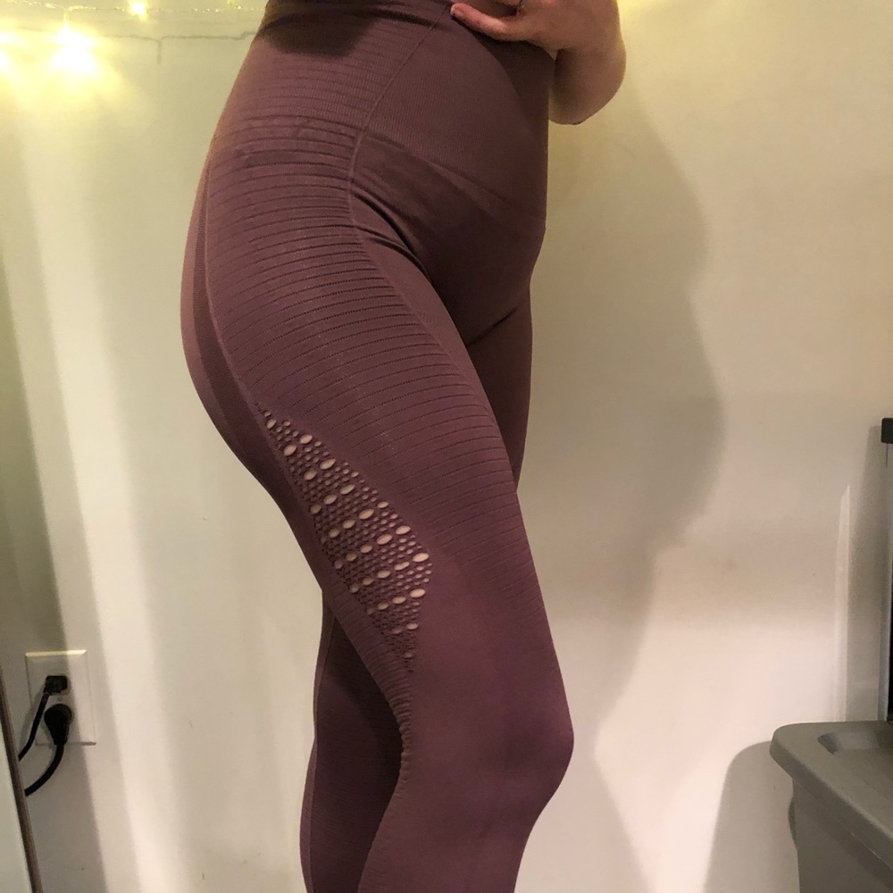 Astoria leggings (plum)